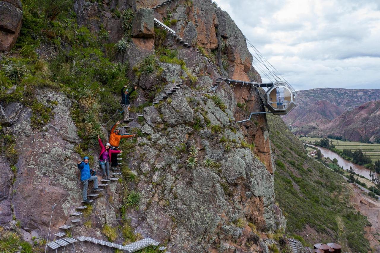 Starlodge Adventure Suites Urubamba Exterior photo
