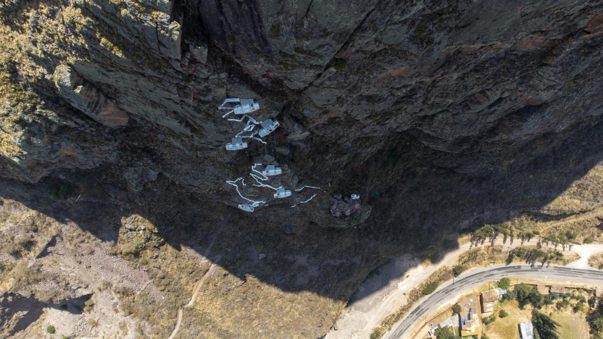 Starlodge Adventure Suites Urubamba Exterior photo