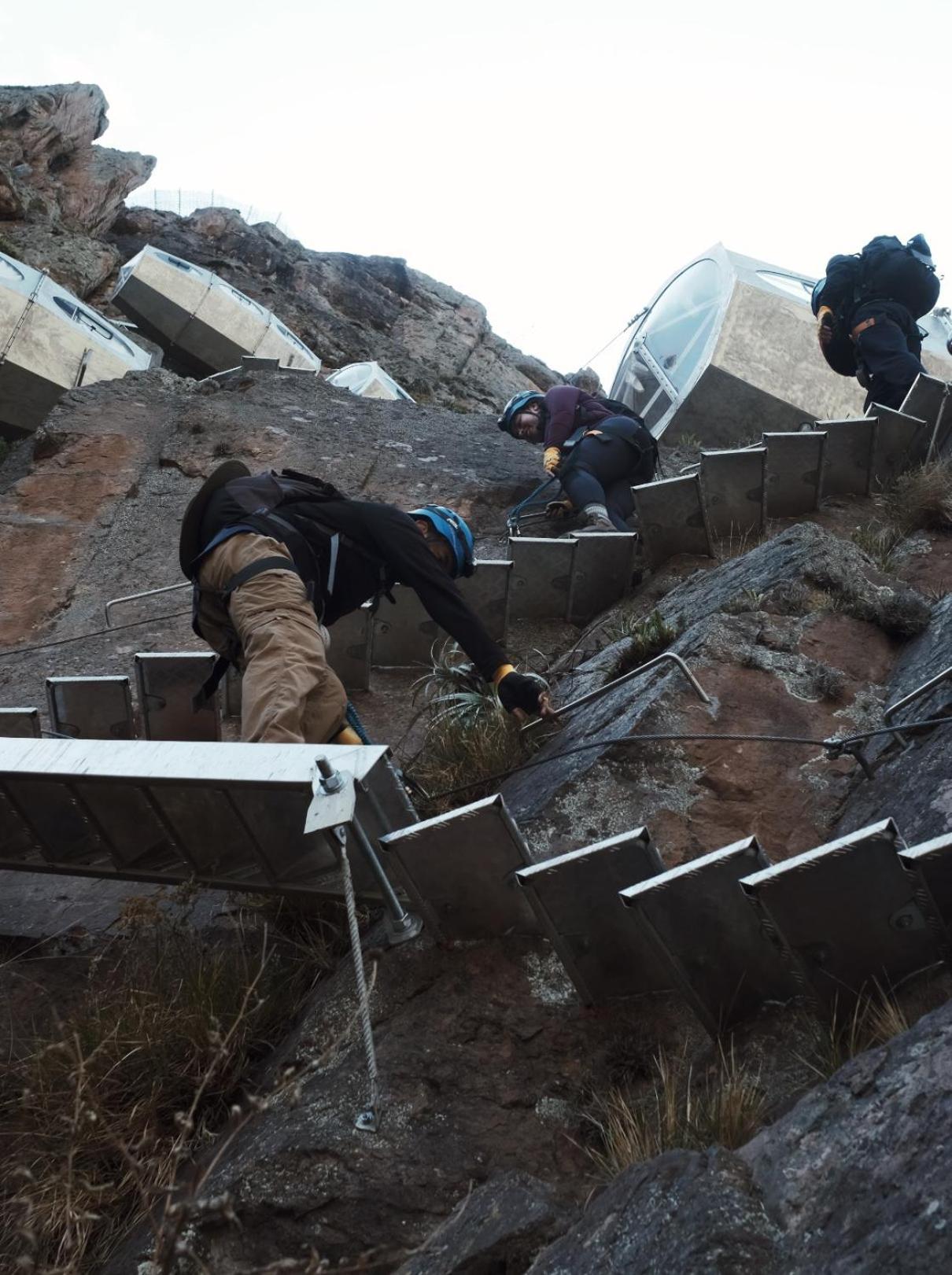 Starlodge Adventure Suites Urubamba Exterior photo