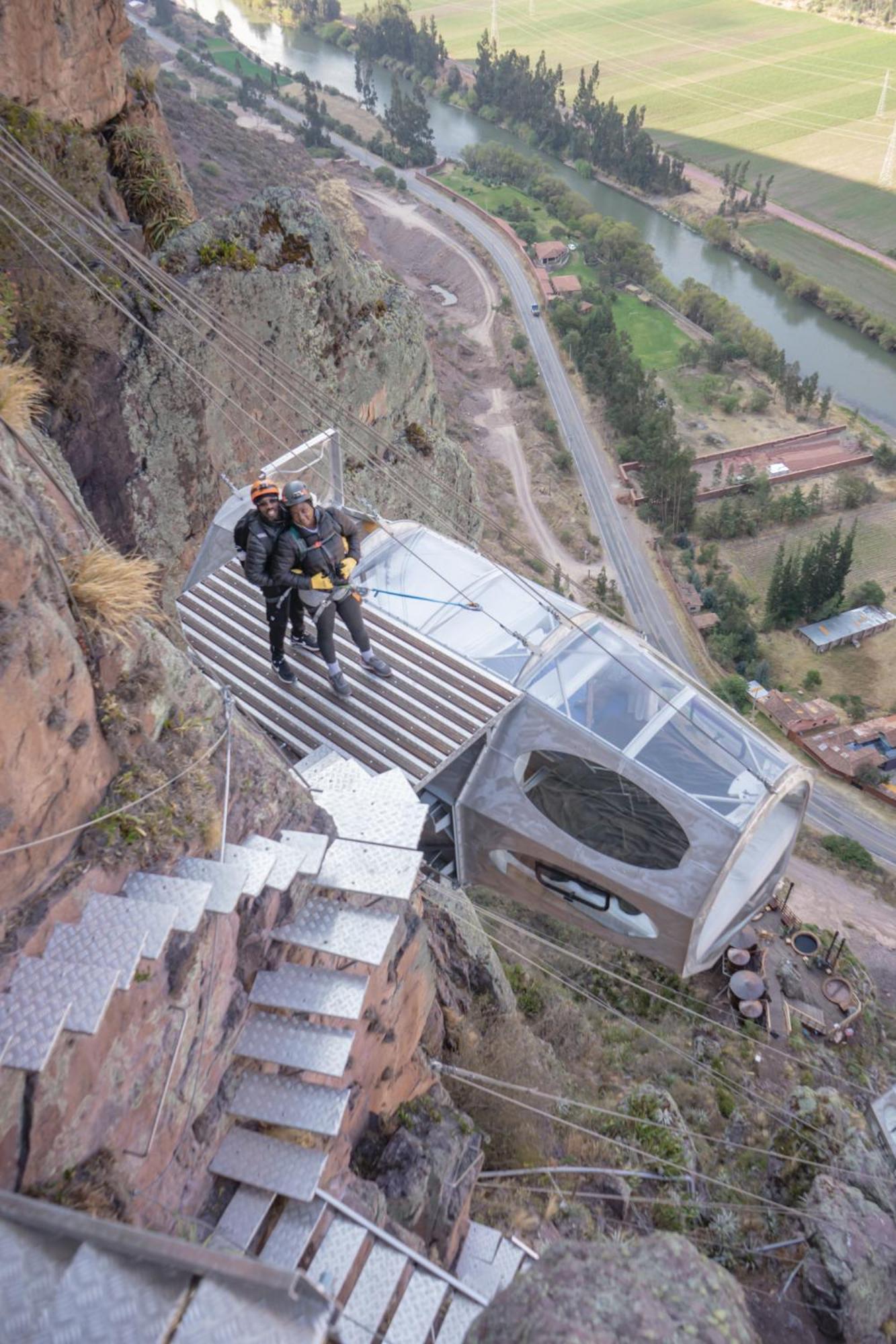 Starlodge Adventure Suites Urubamba Exterior photo