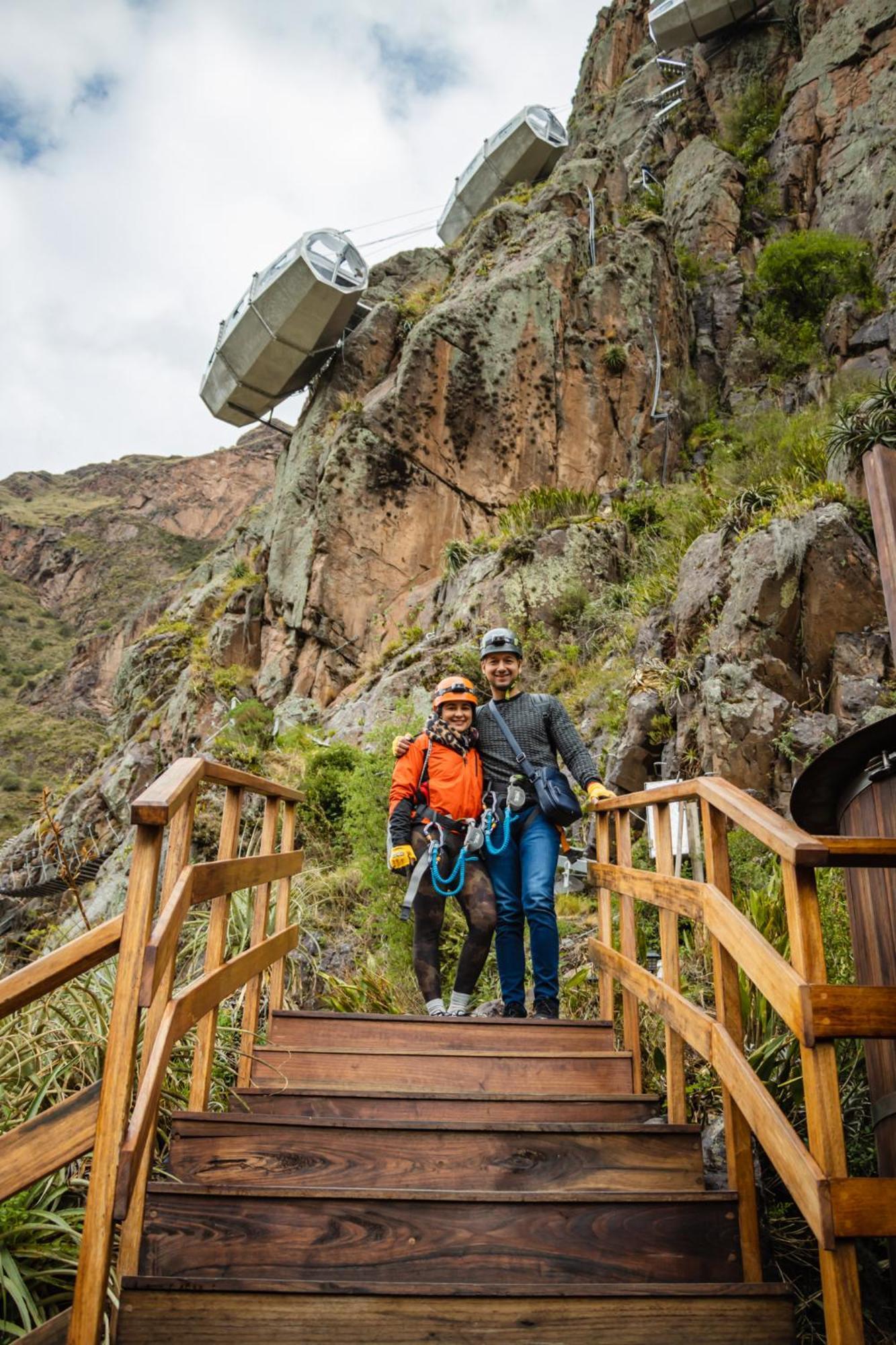 Starlodge Adventure Suites Urubamba Exterior photo